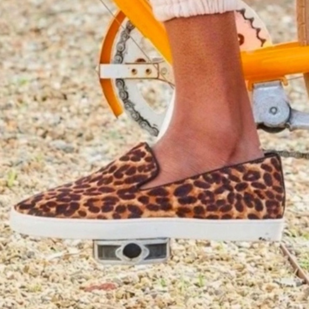 Birdies “The Swift” Leopard Print Calf Hair Leather Slip On Sneakers Sz 9.5